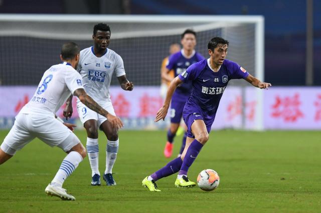 开云-艾哈重返国家队先赴迪拜冬训 何时启程返津无定论